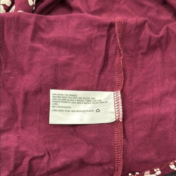 Isabel Maternity by Ingrid & Isabel Burgundy and White Maxi Sundress - Picture 8 of 8